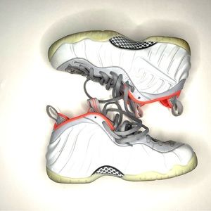 Nike air foamposite pro prm Pure Platinum Wolf Gray 616750 003 Size 9.5